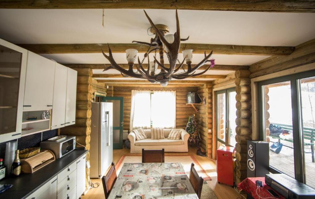 Cabana La Pantiru Valeni-Stinisoara Экстерьер фото